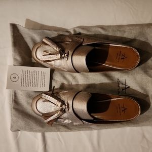Beautiful Aquatalia Metallic Mules/Slides w tassels
